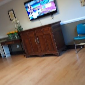 Meet your Posher, Clarence